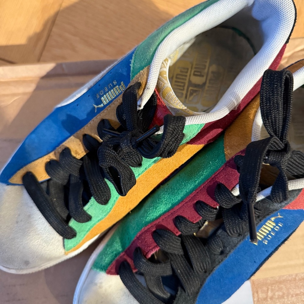 Puma Suede Sneakers
